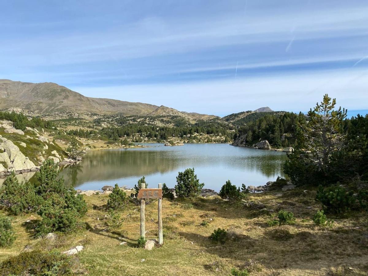 De Montana Bolquere Pyrenees 2000